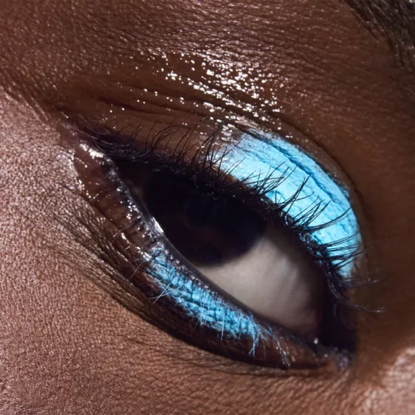 MAC Cosmetics Colour Excess Gel Pencil vodeodolná gélová ceruzka na oči odtieň Blueberry Milk 0.35 g