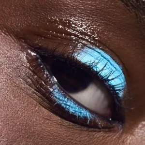 MAC Cosmetics Colour Excess Gel Pencil vodeodolná gélová ceruzka na oči odtieň Blueberry Milk 0.35 g