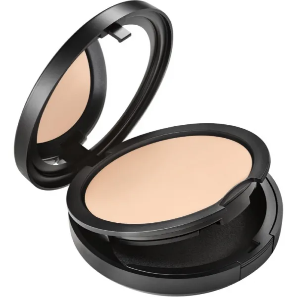 MAC Cosmetics Studio Fix Powder Plus Foundation Prefill zmatňujúci púdrový make-up odtieň NC10 12 g