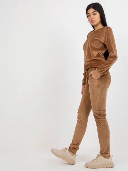 Set-RV-KMPL-6083.05-camel