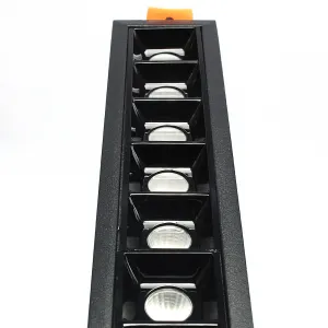 DECOREUM Zapustená lineárna LED lampa 30W 4000K čierna JDL-15T