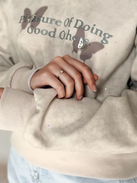 Dámska oversize mikina s motýľmi