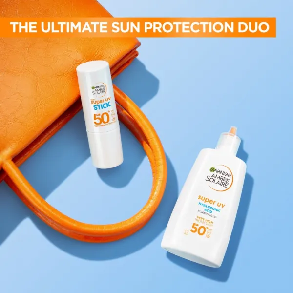 Garnier Ambre Solaire Super UV Stick ochranná hydratačná tyčinka s bambuckým maslom 9 g