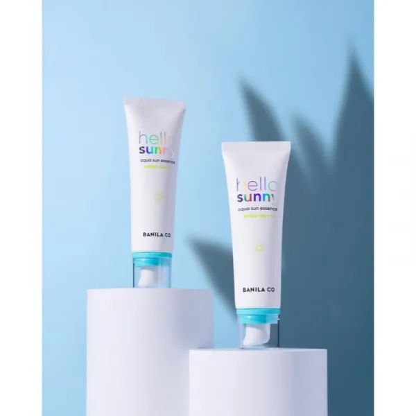 Banila Co. hello sunny Fresh Essence Sun Stick ľahký ochranný krém na tvár SPF 50+ 50 ml