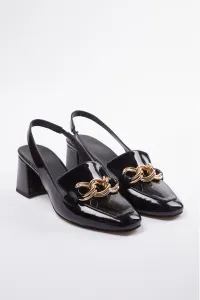 Trendyol Black Chain Detailed Women's Classic Block Heel Shoes