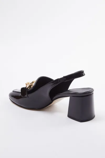 Trendyol Black Chain Detailed Women's Classic Block Heel Shoes