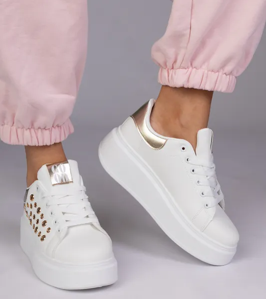 marka niezdefiniowana White sneakers with gold detail and studs Urlana