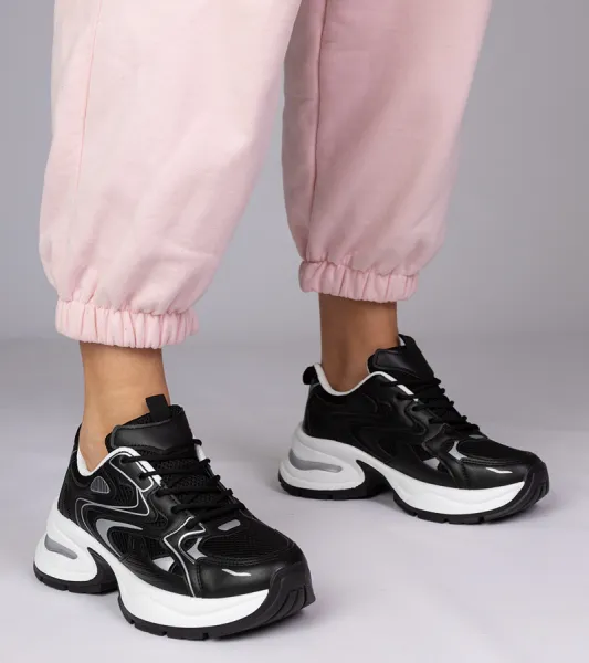 marka niezdefiniowana Black sporty sneakers with thick sole Asetrina
