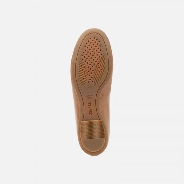 Brown women's ballet flats Geox Palmaria - Women's
