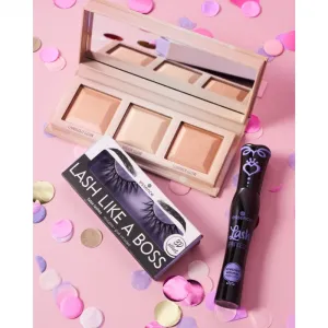 essence Lash PRINCESS tvarujúca riasenka pre objem a natočenie mihalnic odtieň Black 12 ml