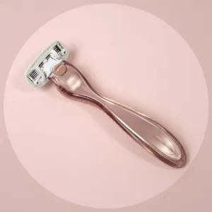 Wilkinson Sword Intuition Complete holiaci strojček + náhradné hlavice 4 ks
