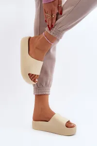 Dámske šľapky Kesi