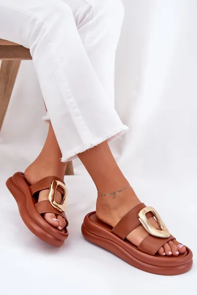 Boto Dámske sandále na platforme so zlatým detailom Camel Ularinea