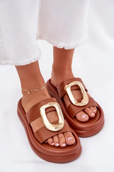 Boto Dámske sandále na platforme so zlatým detailom Camel Ularinea