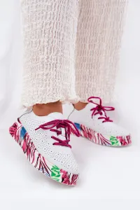 Dámske Kožené Sneakersy Na Vzorovanej Platforme Vinceza