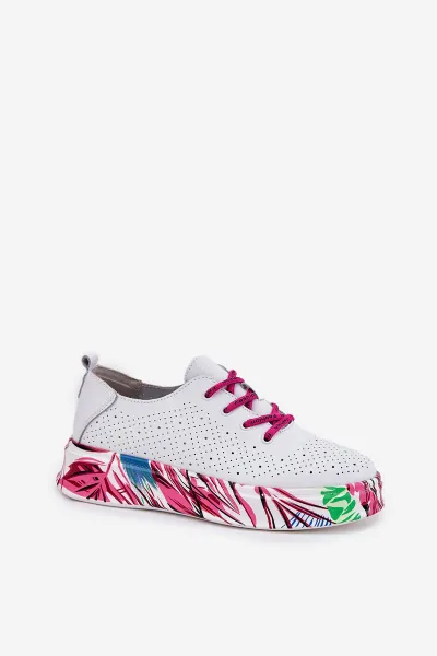 Dámske Kožené Sneakersy Na Vzorovanej Platforme Vinceza