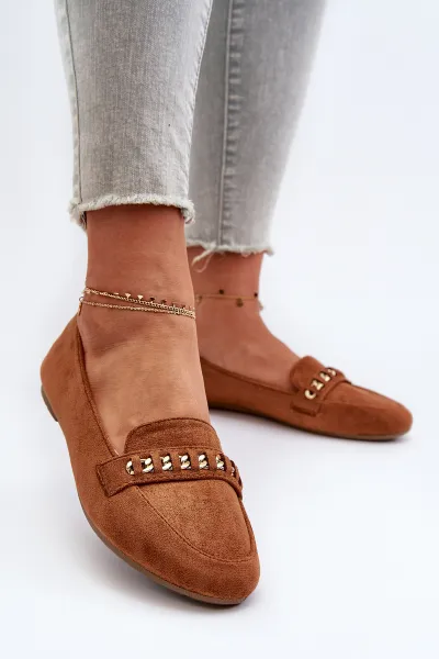 Boto Lesklé dámske mokasíny s reťazom Camel Aredilla