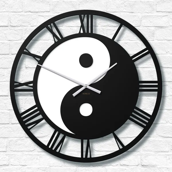 Nástenné hodiny s obrazom Jin jang