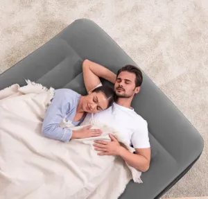 Nafukovacímatracpredvoch203x152x46cmsovstavanoupumpou