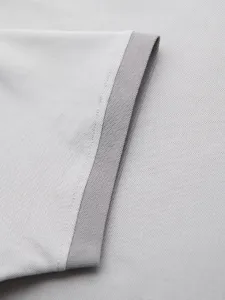Moderné tričko s V-výstrihom pre pánov-šedé