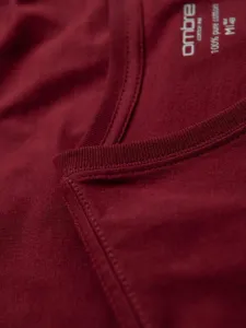Pánske tričko na leto v výstrihom bordové