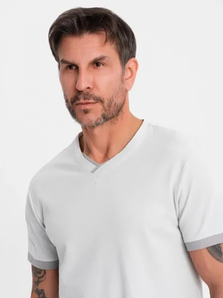 Moderné tričko s V-výstrihom pre pánov-šedé