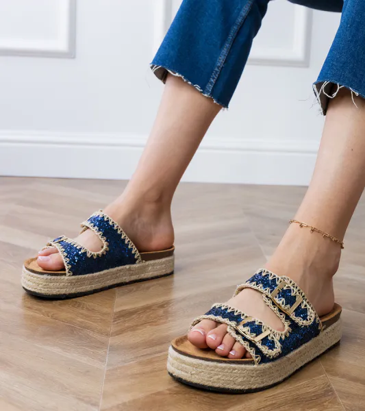 Gemre Tmavomodré brokátové espadrilky s prackami Induri