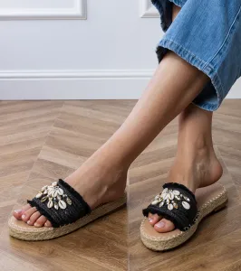 Gemre Čierne pletené espadrilky s morskými mušľami