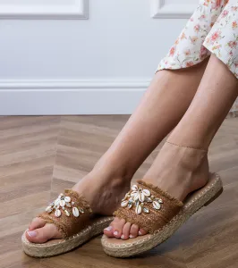 Gemre Hnedé pletené espadrilky s morskými mušľami