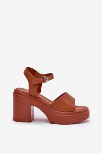 Boto Dámske Sandále Na Masívnom Opätku A Platforme Z Eko Kože Camel Korlevia