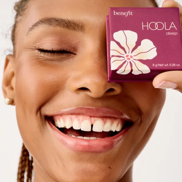 Benefit Hoola bronzujúci púder s matným efektom odtieň Deep 8 g