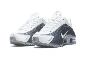 Nike Shox R4 Wmns "Iridescent" (IB7703-100)