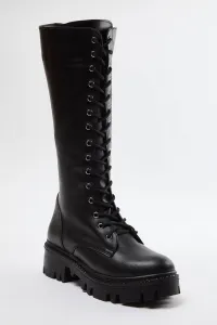 Trendyol Black Lace-Up Thick Sole Women's Boots