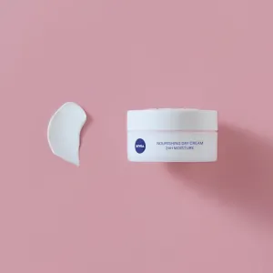NIVEA Nourishing výživný denný krém SPF 30 50 ml