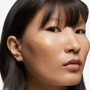 Inglot Skin Focused Care Face Foundation SPF 50 krycí make-up SPF 50 odtieň Medium Apricot 30 ml