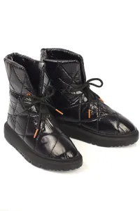 Capone Outfitters Quilted Parachute Fabric Women's Snow Boots with Adjustable Ankle Buckle