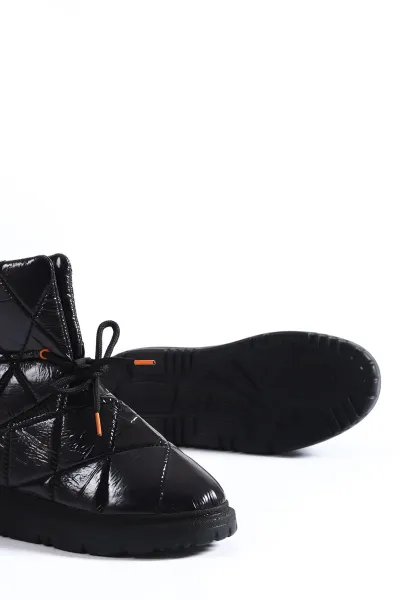 Capone Outfitters Quilted Parachute Fabric Women's Snow Boots with Adjustable Ankle Buckle