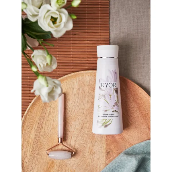 RYOR Čištění a Odličování bylinné tonikum pre normálnu až zmiešanú pleť 200 ml