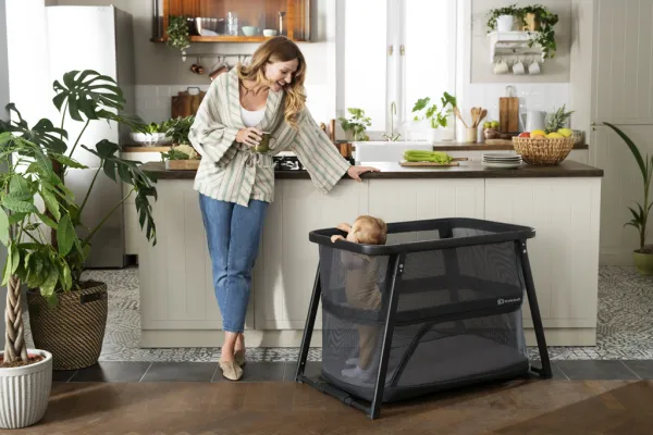 Cestovná ostieľka Kinderkraft Sofi plus Grey