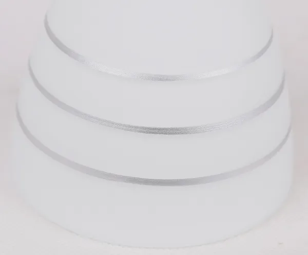 Chrómová nástenná lampa s krištáľovo bielym tienidlom Simpli