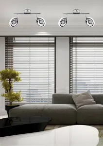 Nástenná lampa Celt LED pásik chróm 3000K