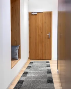 Behúň SILVER Etna ramka, piesok sivý