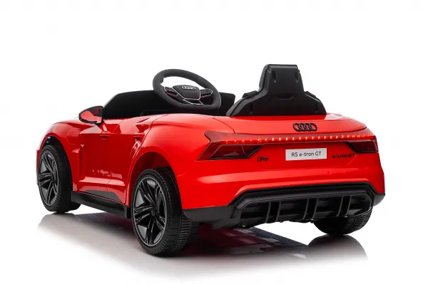 JAKS Elektrické autíčko Audi RS Etron GT červené