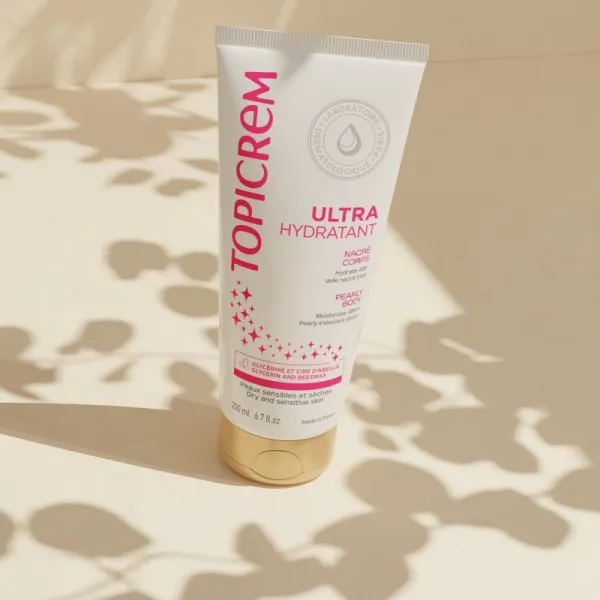 Topicrem UH BODY Ultra-Moisturizing Pearly Body telové mlieko na citlivú pokožku s perleťovým leskom 200 ml