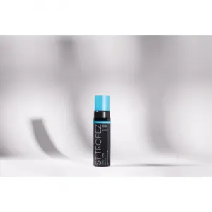 St.Tropez Self Tan Dark samoopaľovacia pena pre intenzívne opálenie 200 ml