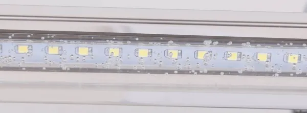Nástenná lampa do kúpeľne chrómová LED 7W 6500K nastaviteľná Gizel
