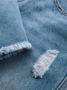 Trendy rifľové kraťasy s odreninami- modré- muži
