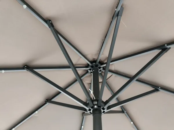 Záhradný slnečník Houseland Luna s LED osvetlením 270 cm tmavo hnedý