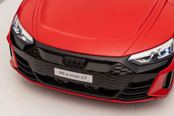 JAKS Elektrické autíčko Audi RS Etron GT červené