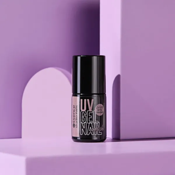 essence studio nails UV GEL NAIL gélový lak na nechty s použitím UV/LED lampy odtieň 108 Sunday morning 5 ml
